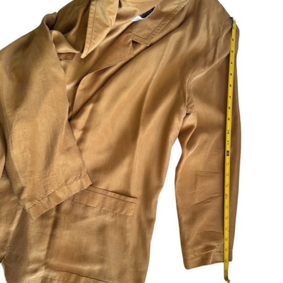 Vintage Sils Mara GSA New York Silk Blazer with 100% silk & 100% Acetate‎ Lining - Picture 9 of 9